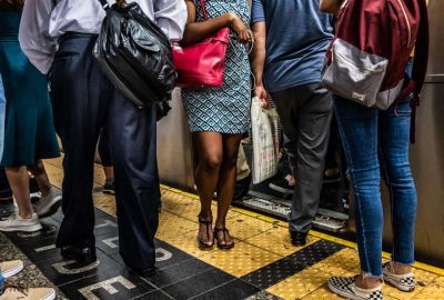 Szex a metrón - Szex Blog Történetek