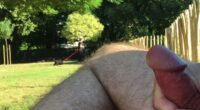 Meztelenül olvasok a parkban egy padon - Szex Blog