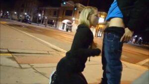 Éjszaka is nyitva van a sarki bolt - Szex Blog